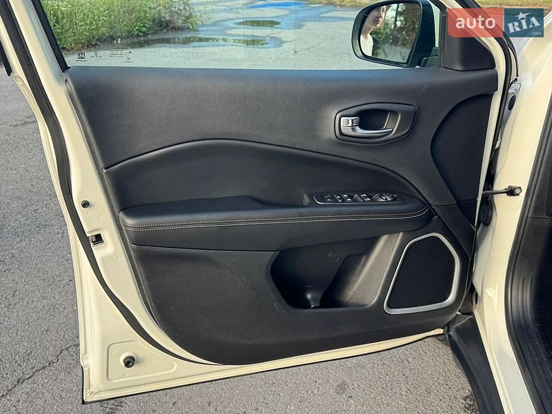 Внедорожник / Кроссовер Jeep Compass 2019 в Полтаве