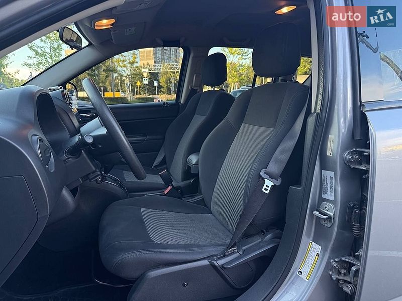 Внедорожник / Кроссовер Jeep Compass 2014 в Киеве