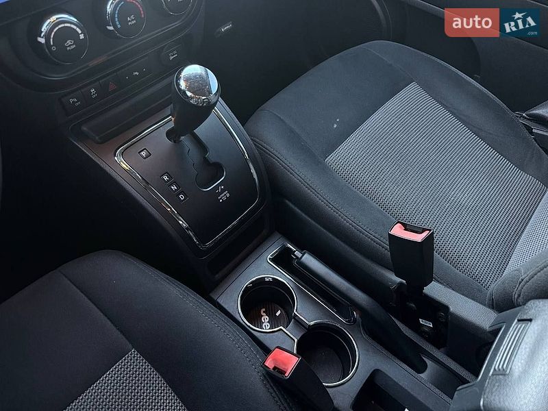 Внедорожник / Кроссовер Jeep Compass 2014 в Киеве