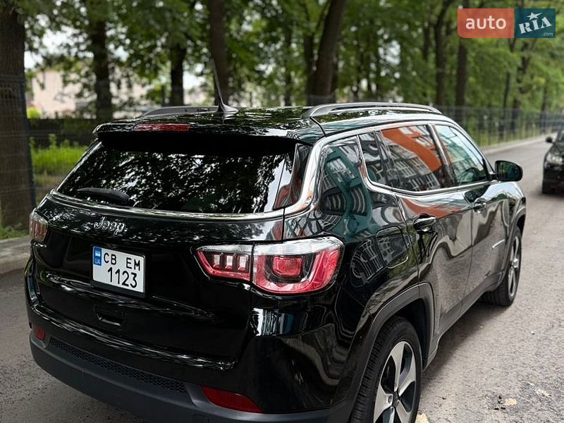 Позашляховик / Кросовер Jeep Compass 2017 в Чернігові