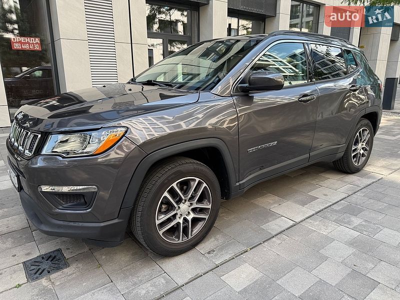 Позашляховик / Кросовер Jeep Compass 2018 в Києві фото 4 Позашляховик / Кросовер Jeep Compass 2018 в Києві