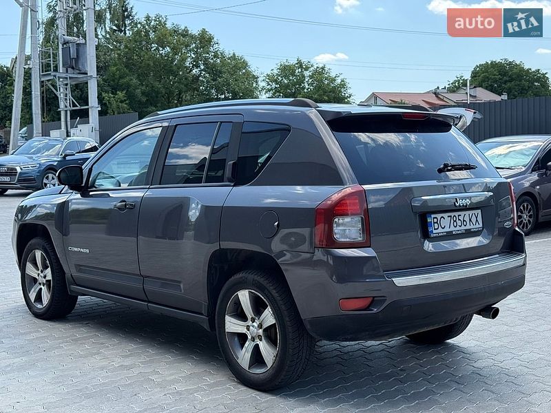Внедорожник / Кроссовер Jeep Compass 2016 в Львове