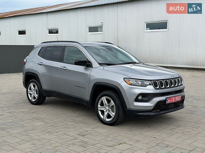 Внедорожник / Кроссовер Jeep Compass 2024 в Калуше