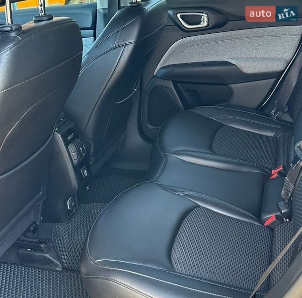 Позашляховик / Кросовер Jeep Compass 2021 в Дніпрі фото 23 Позашляховик / Кросовер Jeep Compass 2021 в Дніпрі