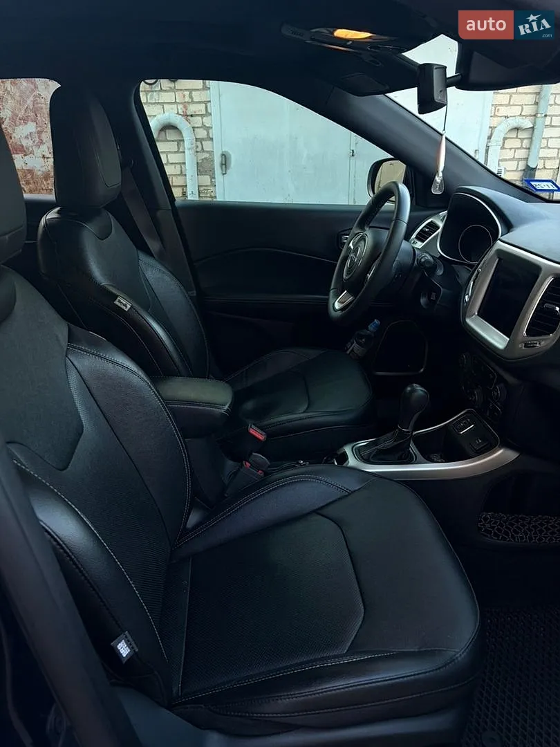 2020 Jeep Compass - мініатюра 9