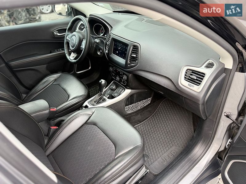 Внедорожник / Кроссовер Jeep Compass 2018 в Львове