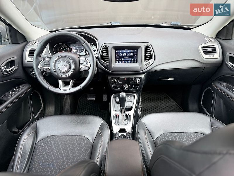 Внедорожник / Кроссовер Jeep Compass 2018 в Львове
