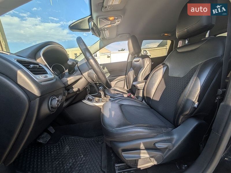 Позашляховик / Кросовер Jeep Compass 2020 в Дніпрі фото 14 Позашляховик / Кросовер Jeep Compass 2020 в Дніпрі