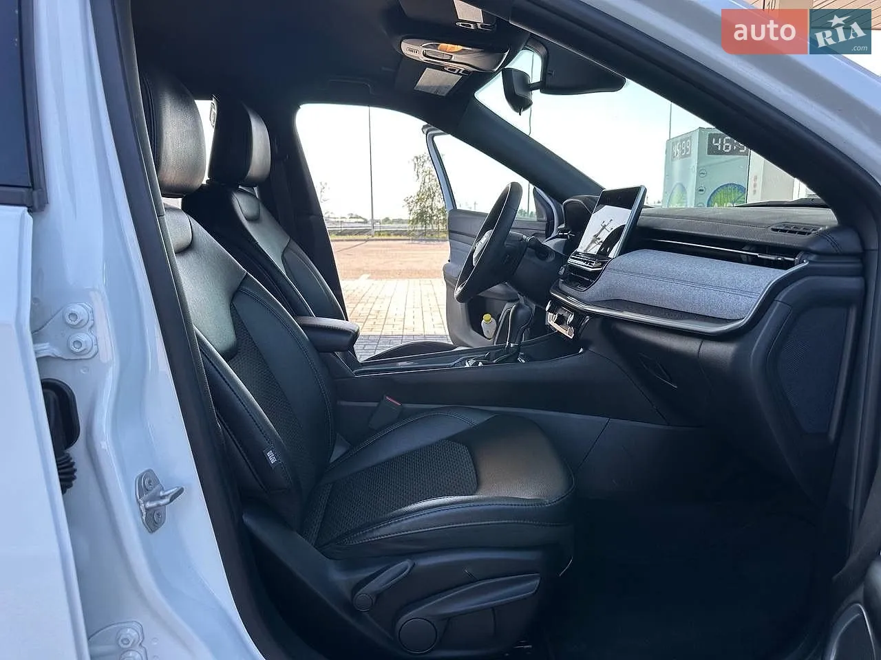 2023 Jeep Compass - мініатюра 25