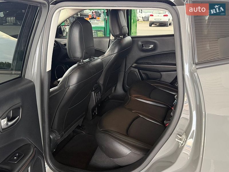 Позашляховик / Кросовер Jeep Compass 2020 в Києві