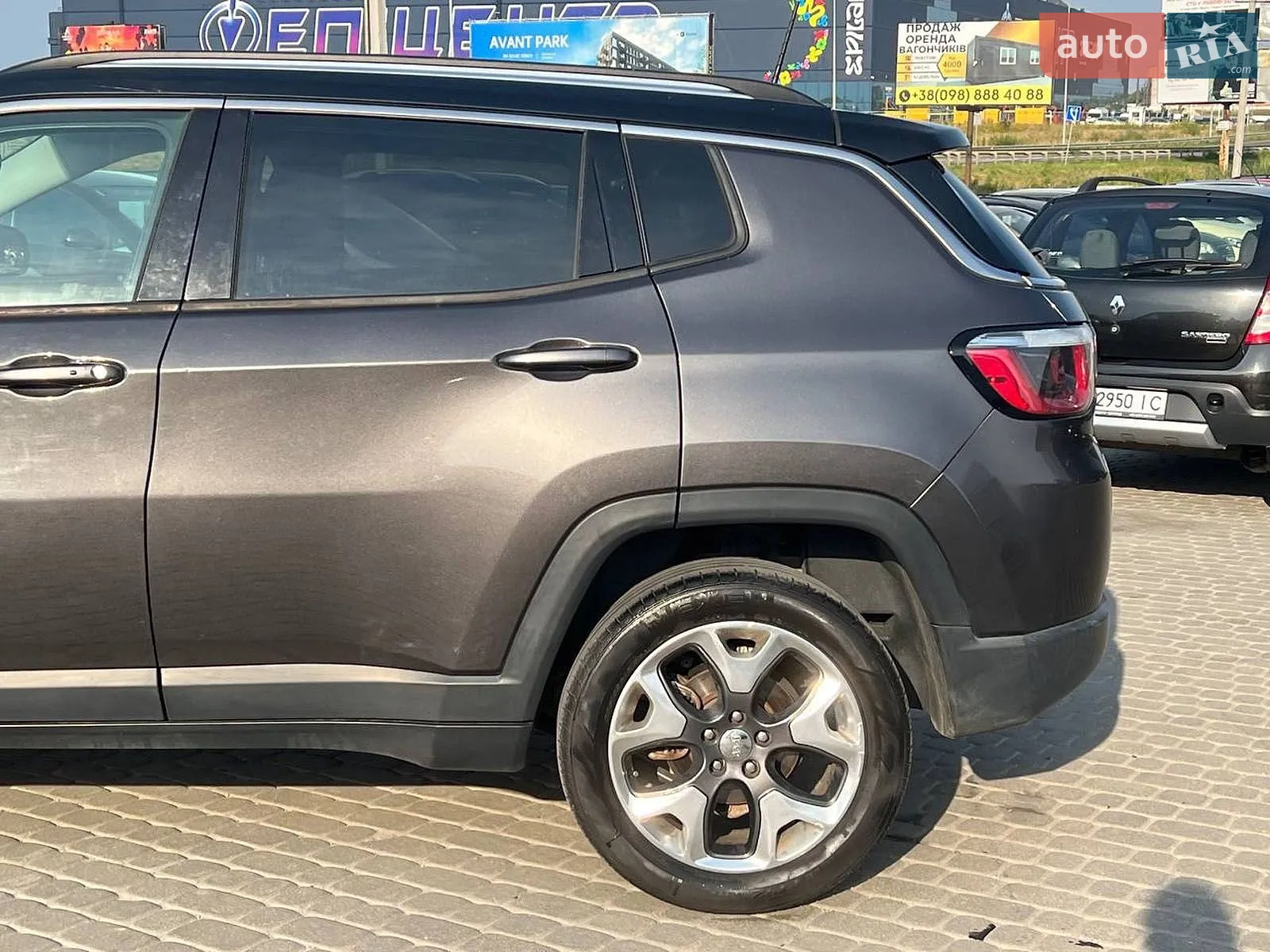 2019 Jeep Compass - мініатюра 4