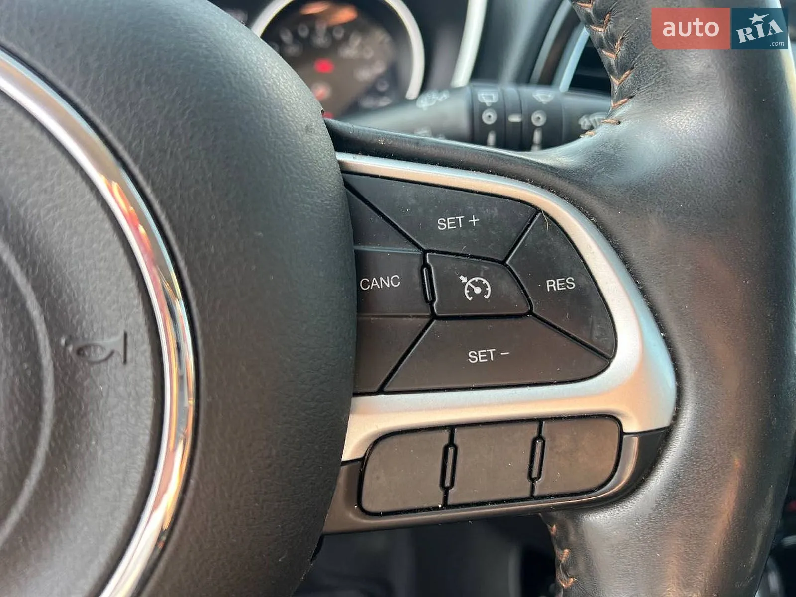 2019 Jeep Compass - мініатюра 25