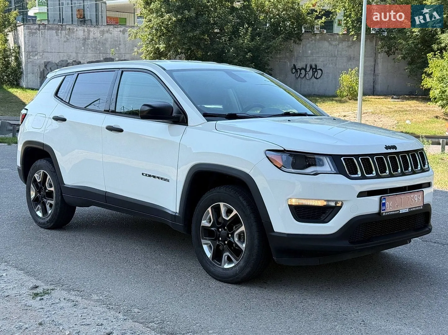 2017 Jeep Compass - мініатюра 6