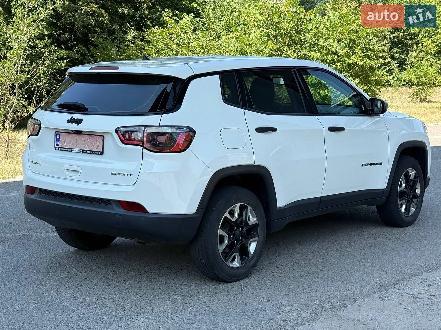 2017 Jeep Compass - мініатюра 8