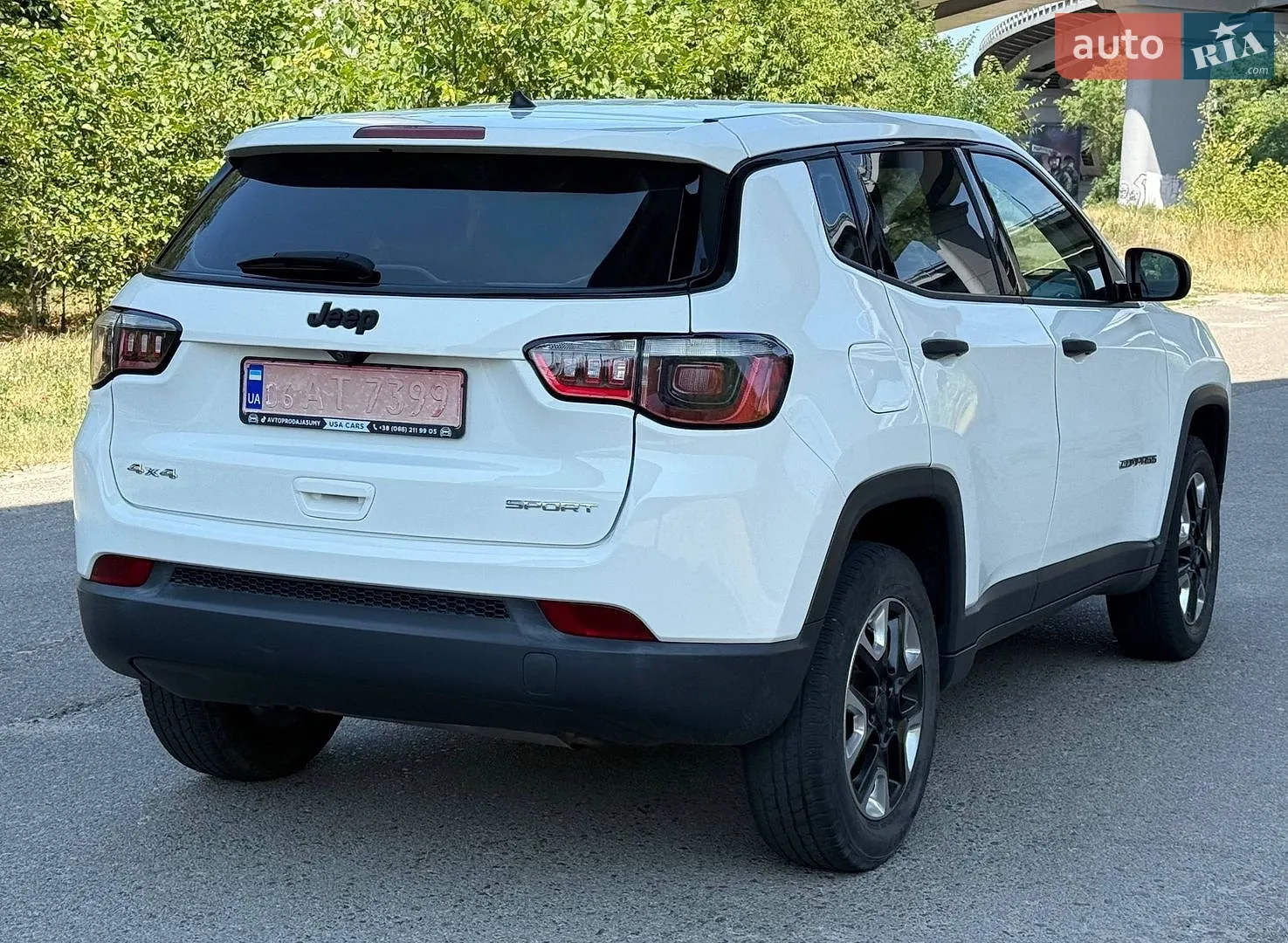 2017 Jeep Compass - мініатюра 9
