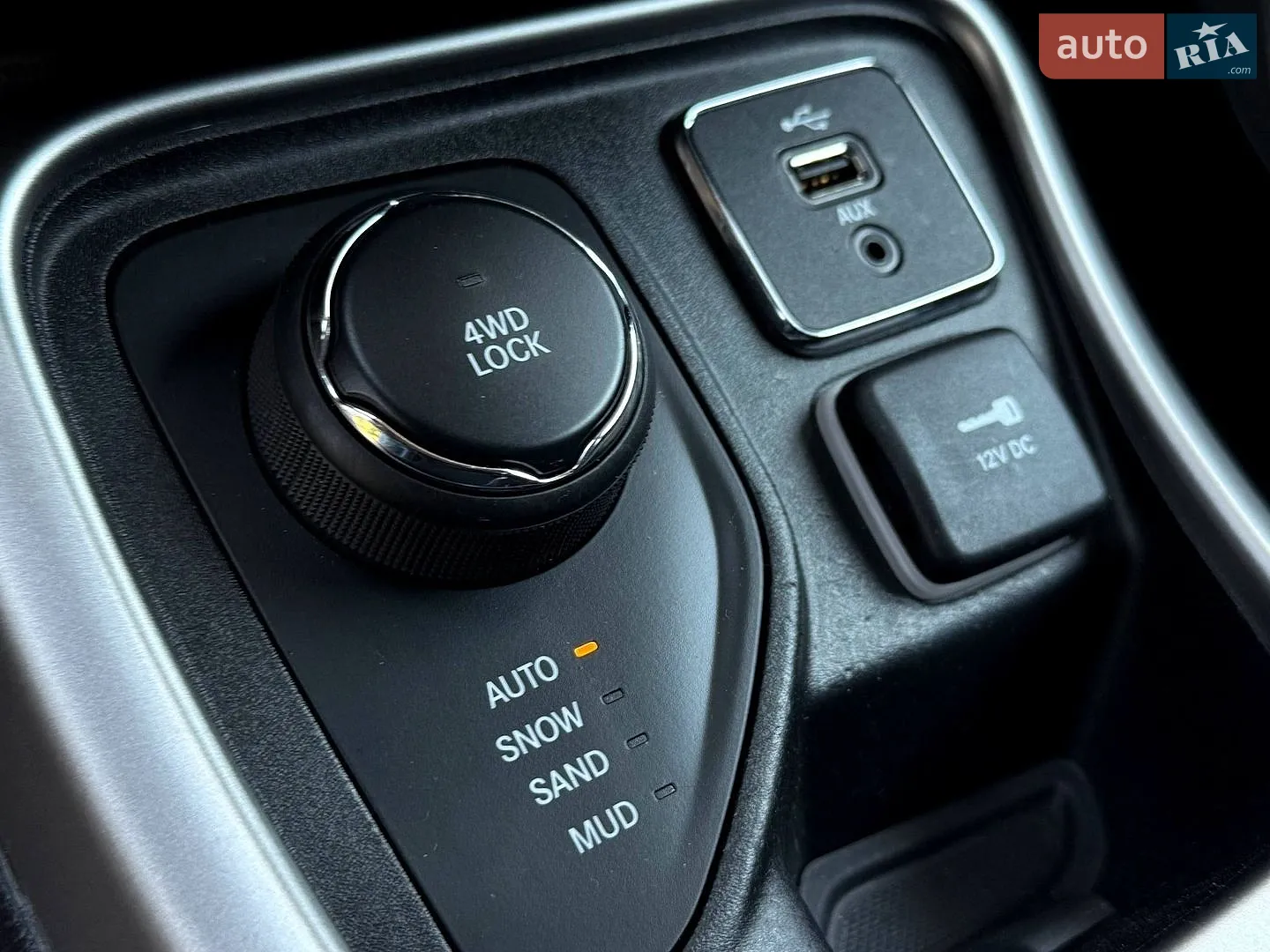 2017 Jeep Compass - мініатюра 26