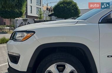 Внедорожник / Кроссовер Jeep Compass 2017 в Умани