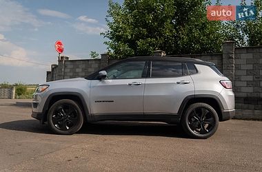 Внедорожник / Кроссовер Jeep Compass 2018 в Ровно