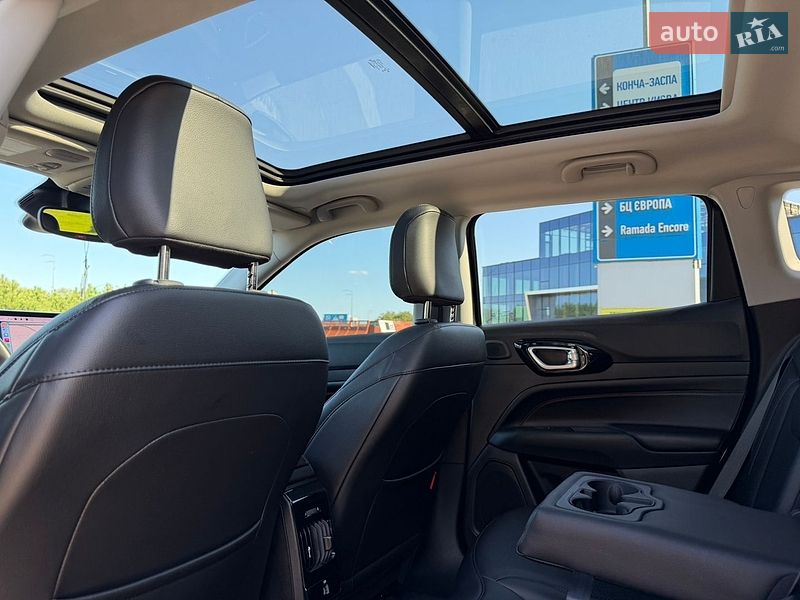 Внедорожник / Кроссовер Jeep Compass 2022 в Киеве