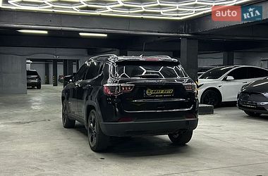 Внедорожник / Кроссовер Jeep Compass 2020 в Черновцах