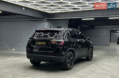 Внедорожник / Кроссовер Jeep Compass 2020 в Черновцах