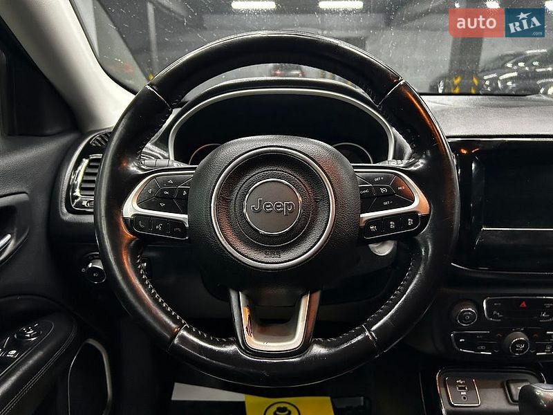 Внедорожник / Кроссовер Jeep Compass 2020 в Черновцах