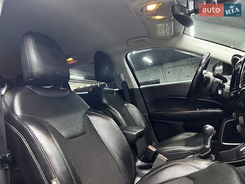 Внедорожник / Кроссовер Jeep Compass 2020 в Черновцах