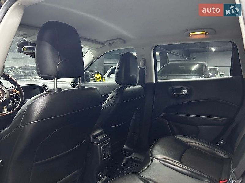 Внедорожник / Кроссовер Jeep Compass 2020 в Черновцах