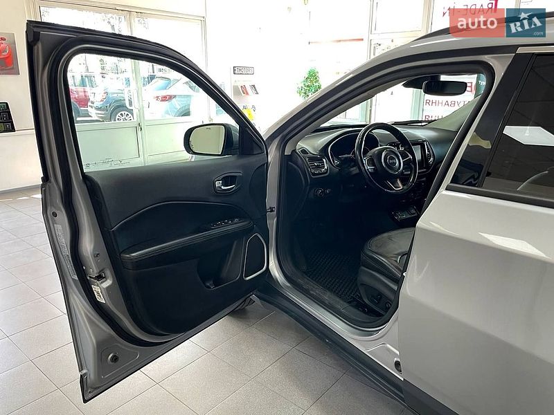 Позашляховик / Кросовер Jeep Compass 2019 в Києві