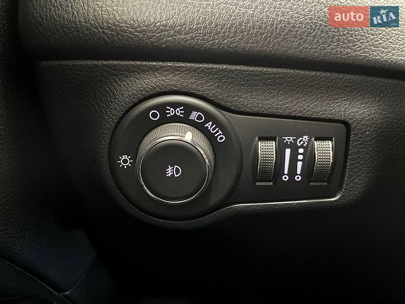 Позашляховик / Кросовер Jeep Compass 2019 в Києві