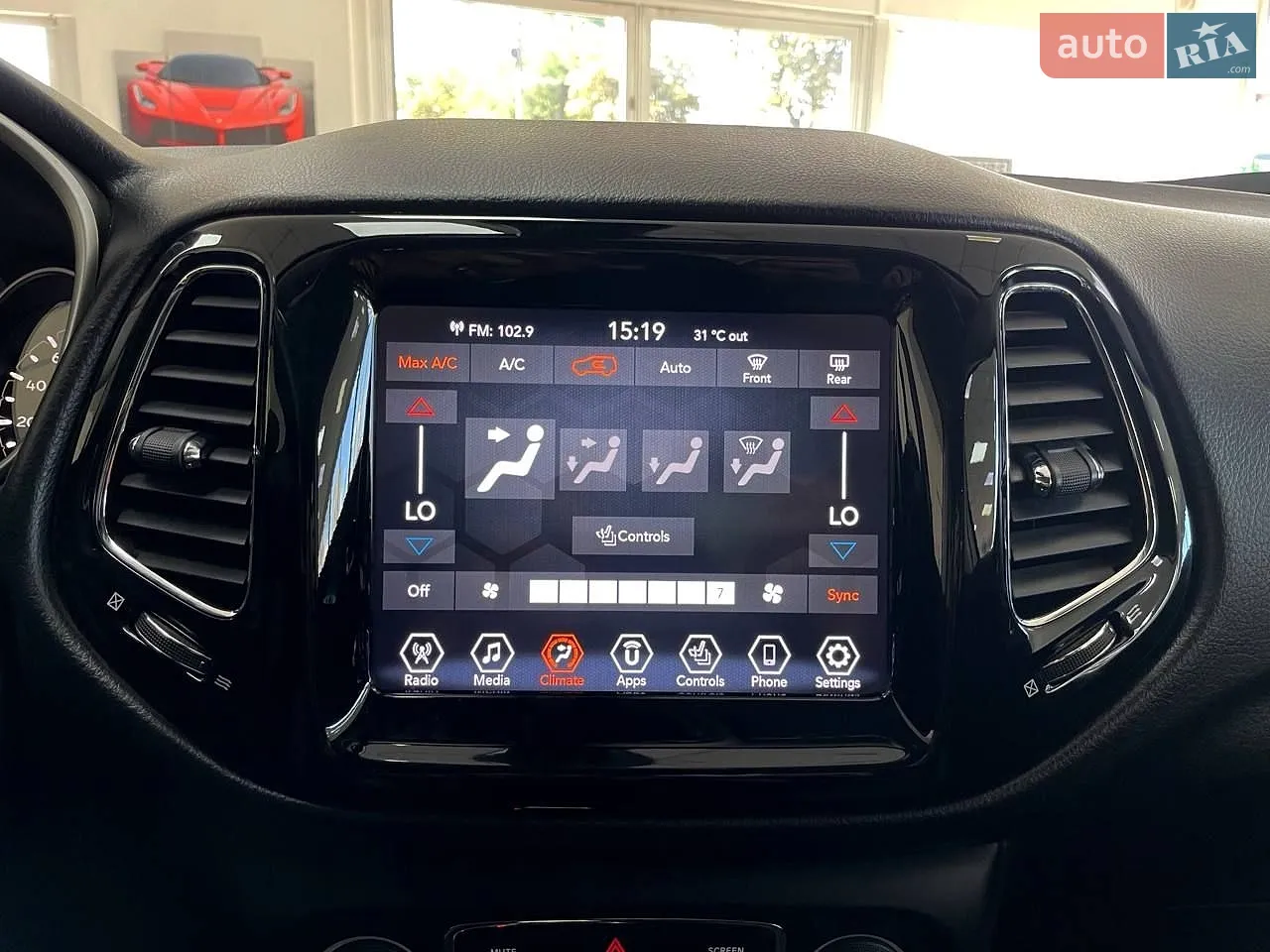 2019 Jeep Compass - мініатюра 27