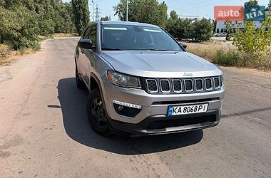 Внедорожник / Кроссовер Jeep Compass 2017 в Броварах