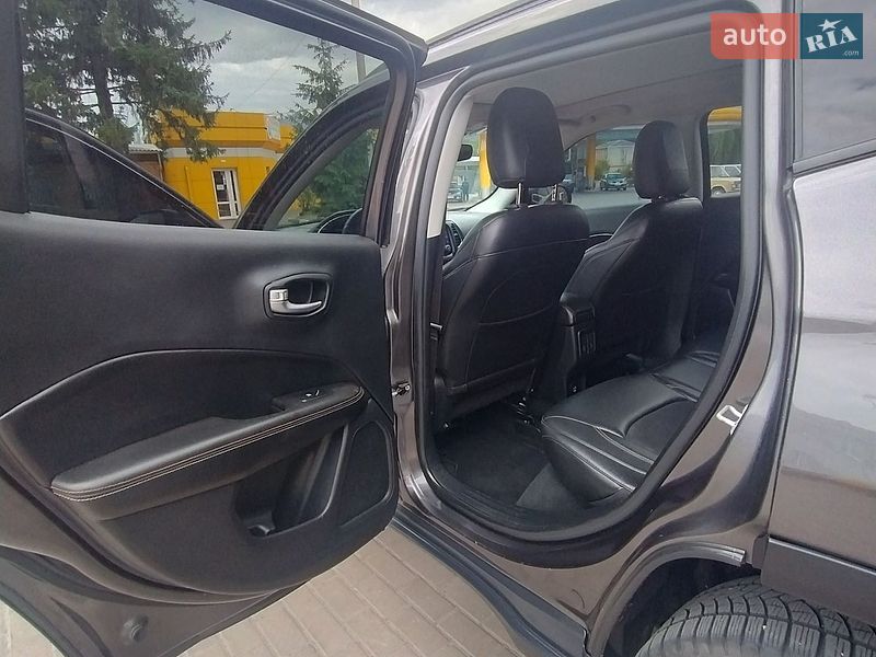 Позашляховик / Кросовер Jeep Compass 2018 в Рівному