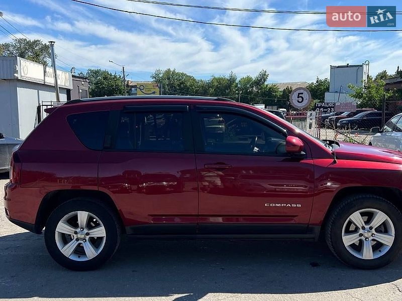 Позашляховик / Кросовер Jeep Compass 2016 в Полтаві