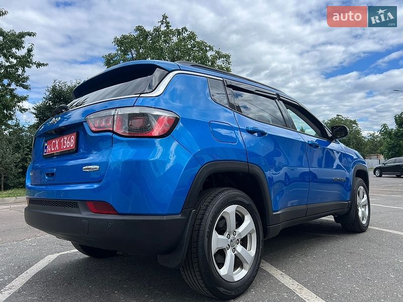 Внедорожник / Кроссовер Jeep Compass 2017 в Киеве