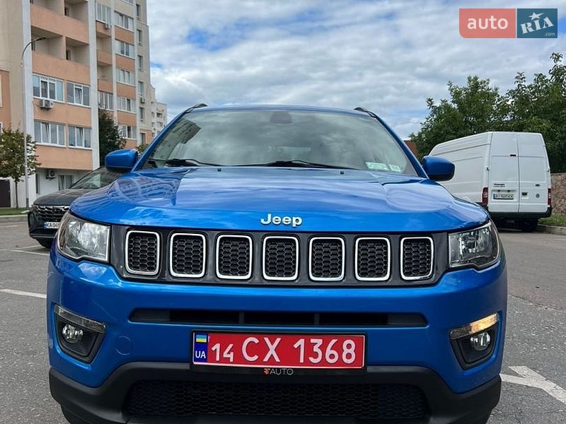 Внедорожник / Кроссовер Jeep Compass 2017 в Киеве