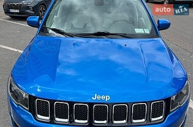 Внедорожник / Кроссовер Jeep Compass 2017 в Киеве