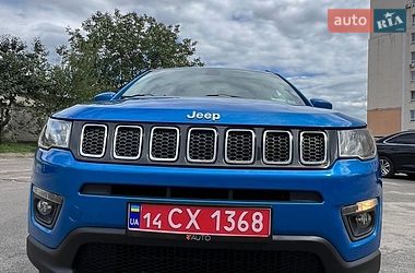 Внедорожник / Кроссовер Jeep Compass 2017 в Киеве