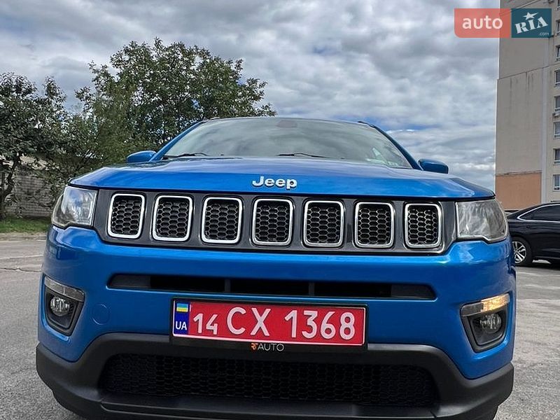 Внедорожник / Кроссовер Jeep Compass 2017 в Киеве