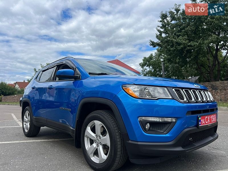 Внедорожник / Кроссовер Jeep Compass 2017 в Киеве