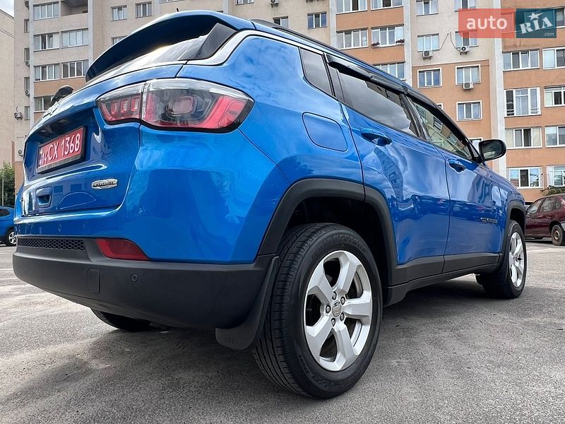 Внедорожник / Кроссовер Jeep Compass 2017 в Киеве