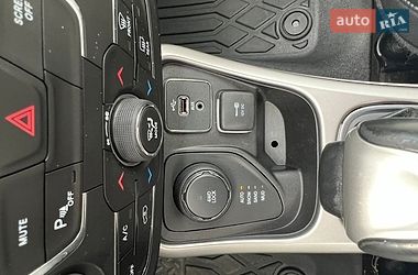 Внедорожник / Кроссовер Jeep Compass 2017 в Киеве
