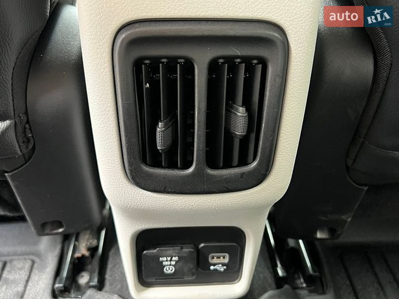 Внедорожник / Кроссовер Jeep Compass 2017 в Киеве