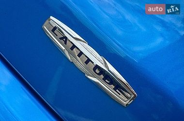 Внедорожник / Кроссовер Jeep Compass 2017 в Киеве