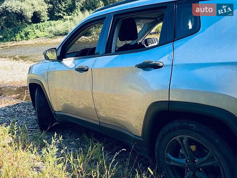Внедорожник / Кроссовер Jeep Compass 2018 в Сумах