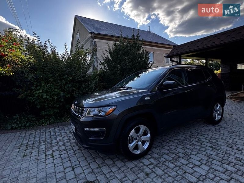 Внедорожник / Кроссовер Jeep Compass 2018 в Киеве