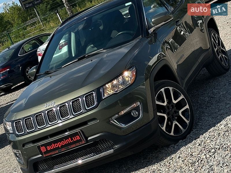 Внедорожник / Кроссовер Jeep Compass 2017 в Белогородке