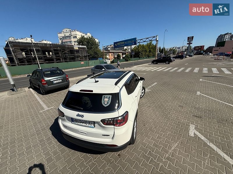 Внедорожник / Кроссовер Jeep Compass 2019 в Киеве