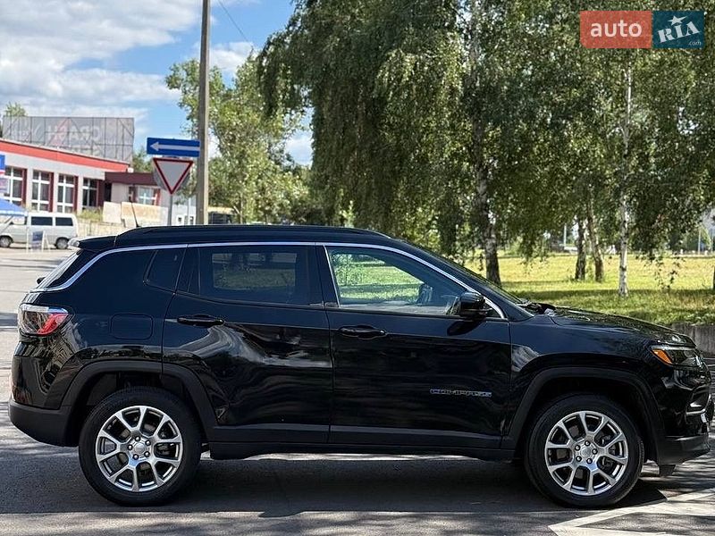 Позашляховик / Кросовер Jeep Compass 2023 в Києві фото 6 Позашляховик / Кросовер Jeep Compass 2023 в Києві