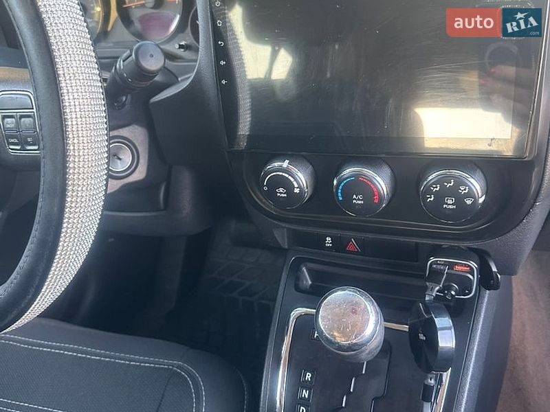 Позашляховик / Кросовер Jeep Compass 2015 в Здолбуніві